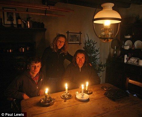 I'm frozen in time: What is like live in TV's Victorian Farm with no electricity and running water and an outside loo where it's -5c | Daily Mail Online Victorian Farm Aesthetic, Electricity Aesthetic, Farm Aesthetic, Victorian Costume, Frozen In Time, Root Vegetables, Running Water, No Electricity, Oil Lamps