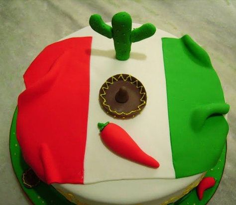 Cake decoration Mexico Cake, Mexican Themed Cakes, 4h Ideas, Mexico Party, Mexican Birthday Parties, Crazy Cake, Flag Cake, Mexican Birthday, Mexican Party Theme