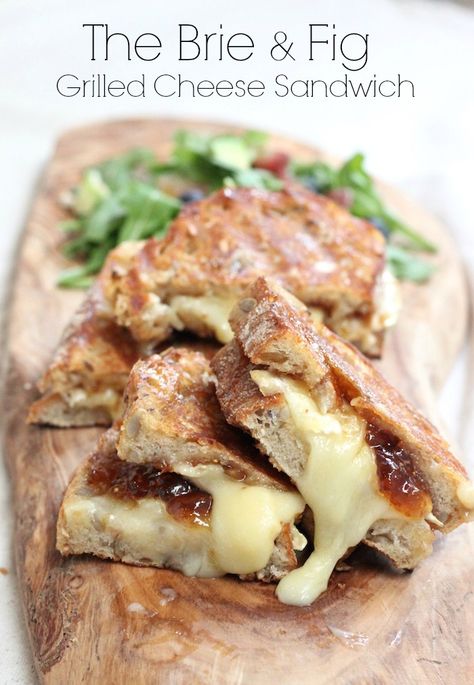 Fig Grilled Cheese, Brie And Fig, Gourmet Grilled Cheese, Grilled Cheese Sandwiches, Fig Recipes, Organic Kitchen, Grilled Cheese Recipes, Think Food, Cheese Sandwich