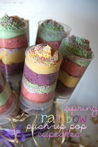 Rainbow Push-Up Pop Cupcakes Push Up Pops, Cake Push Pops, Spring Rainbow, Pop Cake, Purple Cake, Pop Cupcakes, Cupcakes Decorados, Push Pop, Brownie Desserts