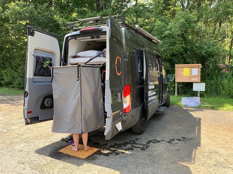 Camper Van Outdoor Shower Ideas, Outdoor Shower Enclosure, Diy Van Conversions, Custom Camper Vans, Minivan Camping, Sprinter Camper, Build A Camper Van, Build A Camper, Campervan Interior