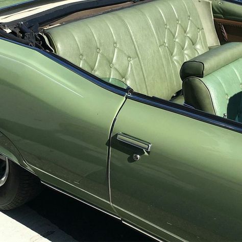 green vintage car inspiration | aesthetic cars Sampul Binder, Wander Aimlessly, Green Convertible, Sage Green Aesthetic, Cadillac Convertible, Vintage Convertible, Green Cars, Mint Green Aesthetic, Sage Green Wallpaper