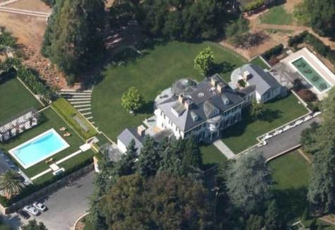 Mountain Home Road, Woodside, Calif.  Owner: reportedly Masayoshi Son, worth $8.6 billion Purchase Price: $117.5 million in 2012 The most expensive home sale on record includes a 9,000-square foot neoclassical house, a 1,117-square foot colonnaded pool house, a detached library, a retreat building, a swimming pool, a tennis court and formal gardens. Robert Downey Jr House, Woodside California, Woodside Homes, Billionaire Homes, Neoclassical House, House Map, Expensive Houses, Formal Gardens, Mountain Home