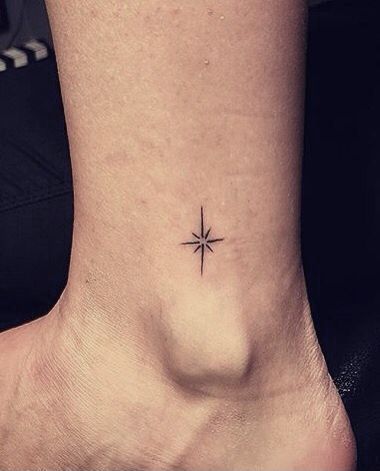 Cute Ankle Tattoos, Small Foot Tattoos, 42 Tattoo, Ankle Tattoo Small, Men Tattoos, Handpoke Tattoo, Inspiration Tattoos, Star Tattoo, Geniale Tattoos