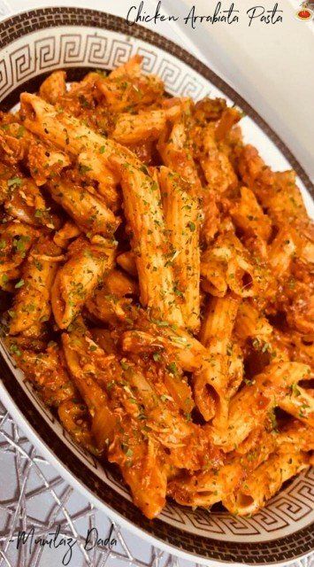 Chicken Arrabiata Pasta recipe by Mumtaz Abdool Chicken Arrabiata Recipe, Chicken Arrabiata, Light Healthy Lunch, Arrabiata Pasta, Healthy Light Lunches, Chicken Fillet Recipes, Halaal Recipes, Pasta Aesthetic, Light Pasta