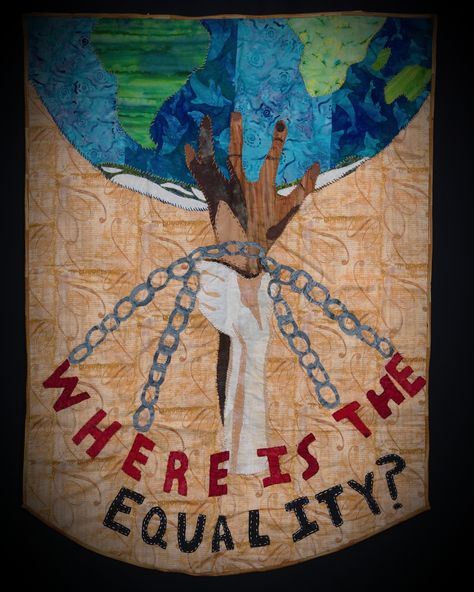 #socialjustice #art #artquilt #sewing #quilting #craftivism #artivism Social Justice Art Projects, Equity Art, Social Justice Art, Empowering Artwork, November Inspiration, Liberation Art, Social Artworking, Justice Art, Learning Art