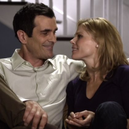 Claire And Phil Dunphy, Phil And Claire Dunphy, Phil Modern Family, Claire And Phil, Phil And Claire, Modern Family Phil, Phone Organisation, Phil Dunphy, Tv Show Couples