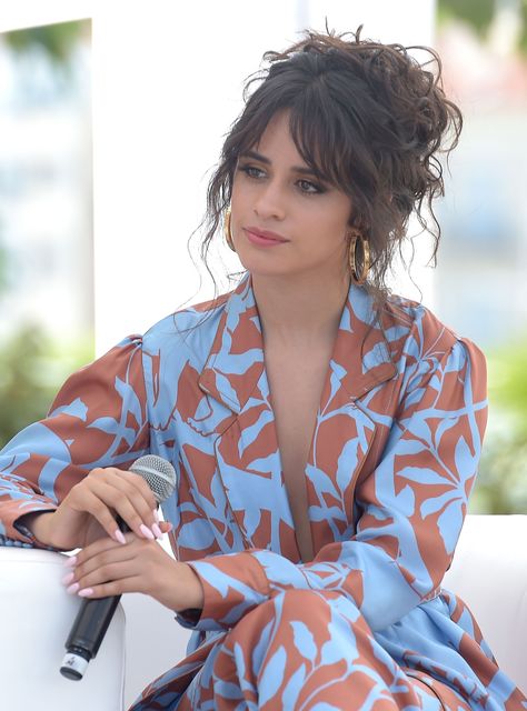 Camila Cabello Bangs Curly Hair, Camilla Cabello Curly Hair, Camila Cabello Curtain Bangs, Camila Cabello Fashion, Camilla Cabello Haircut, Camila Cabello Hairstyles, Camila Cabello Curly Hair, Camila Cabello Style, Camila Cabello Hair