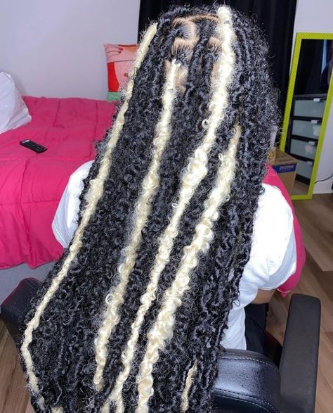 Birthday Braids, Locs Ideas, Loc Colors, Free Hairstyle, Locs Styles, Soft Locs, Hairstyles For Thick Hair, Butterfly Locs, Colored Braids