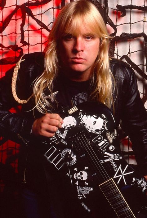 jeff Jeff Hanneman 80s, Jeff Hanneman, Slayer Band, 80s Metal, Metal Board, Metal Guitar, Thrash Metal, Music Bands, Black Metal