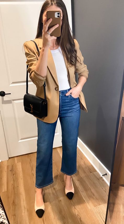 Best Chanel Slingbacks Outfit Inspiration - Penny Pincher Fashion Cap Toe Shoes Outfit, Slingbacks Outfit, Nude Shoes Outfit, Chanel Outfits Women, Chanel Slingback Outfit, Black Purse Outfit, Slingback Heels Outfit, Block Heels Outfit, Distressed Jeans Outfit