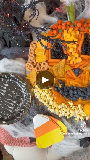 666K views · 913 reactions | Jack-O-Lantern Snack Board | Source: @themagnoliamercantile on TikTok 🎃 #halloween #halloweenfood #halloween2024 #halloweendecor #halloweenrecipe #halloweenrecipes... | By Halloween In Australia | Facebook Halloween Hummus Platter, Hand Charcuterie Board Halloween, Halloween Cheese And Cracker Platter, Halloween Charcuterie Board Meat Skull, Jackolantern Charcuterie, Halloween Appetizers, Snack Board, Charcuterie Recipes, Halloween Recipes