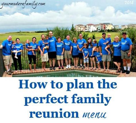 How to plan the perfect family reunion menu Family Reunion Theme, Family Reunion Food, Family Reunion Activities, Florida Family Vacation, Menu Recipes, Reunion Games, Family Reunion Games, Family Reunion Planning, Frozen Foods