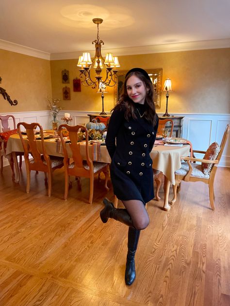 Blair Waldorf Christmas Outfit, Blair Waldorf Halloween Costume, Gossip Girl Winter Outfits, Blair Waldorf Christmas, Blair Waldorf Style Outfits, Blair Waldorf Outfits Inspired, Blair Waldorf Costume, Outfit Blair Waldorf, Gossip Girl Outfits Blair