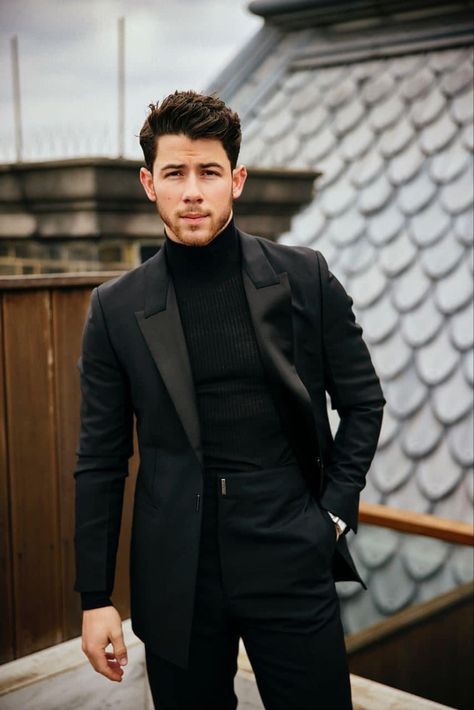 Jonas Brothers Style, Nick Jonas Fashion, Nick Jonas 2023, Joe Jonas 2023, Jonas Brothers Nails, Nick Jonas Aesthetic, Jo Jonas, Nick Jonas Style, Nick Jonas Wallpaper