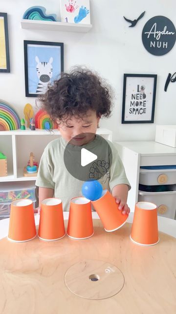 Peeja | Ayden & Alfie on Instagram: "Fun ball transferring for toddlers at home!  ➡️ Suitable from 2yo+  Our content is for educational purpose. ‼️ Strictly NO REPOST ‼️  #AydenAlfiePlays #toddleractivities" Daily Activities For Toddlers, Games At Home For Kids, Learning Through Play Preschool, Fine Motor Activities For Kids Toddlers, Balls Activities For Toddlers, Fine Motor Activity For Toddlers, 2 Year Activities Toddlers, Moving Activities For Kids, Diy Games For Toddlers