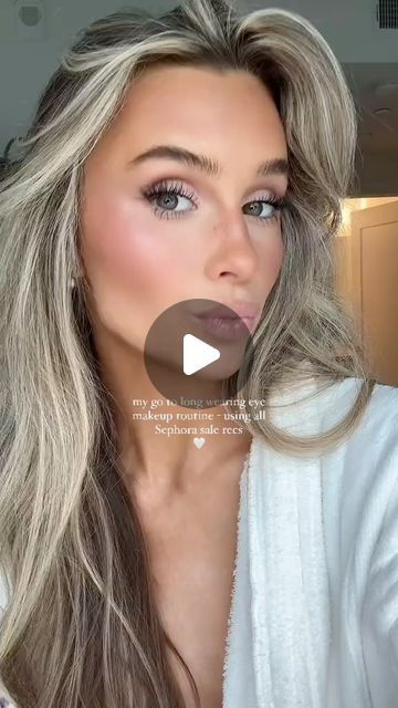 Eye Makeup For 30 Year Olds, Party Makeup Tutorial Step By Step, Everyday Eye Makeup For Blue Eyes, Formal Makeup Brown Eyes, Holiday Make Up, Eye Makeup Natural Looks, Brunch Makeup Ideas, Cute Pink Makeup Looks, Casual Makeup Looks