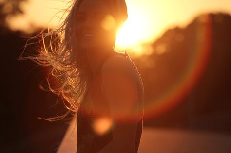 Flare Photography, Deep Books, Pictures Of The Sun, Sun Background, Read For Free, Silhouette Pictures, Sun Flare, Wild Girl, Three Rivers