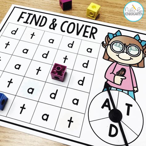 Find and cover letters - alphabet center Phonics Activities Preschool, Hands On Alphabet Activities, Preschool Phonics Activities, Preschool Math Center, Alphabet Recognition Activities, Natalie Lynn, Preschool Math Centers, Preschool Phonics, Intervention Activities