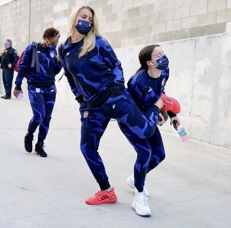 Lindsey Horan, Rose Lavelle, Clowning Around, Columbia, Bomber Jacket, Winter Jackets, Quick Saves