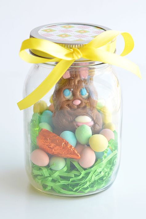 Mason Jar Easter Gifts | Chocolate Bunny Mason Jars Small Jars Ideas, Mason Jar Ideas, Easter Mason Jars, Easter Crafts For Adults, Mason Jar Gifts, Bunny Gifts, Chocolate Bunny, Easter Candy, Crafts With Pictures