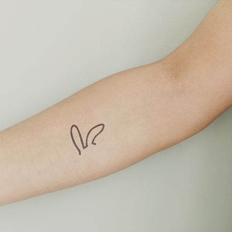 Bunny Ear Tattoo, Cute Tats, Bunny Tattoos, Rabbit Tattoos, Small Rabbit, Cute Little Tattoos, Cute Tiny Tattoos, Trash Art, Small Hand Tattoos