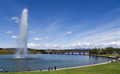 Australia Immigration, Australia Backpacking, Canberra Australia, Australian Capital Territory, Houses Of Parliament, Unique Buildings, Travel Time, By The Lake, Booking Hotel