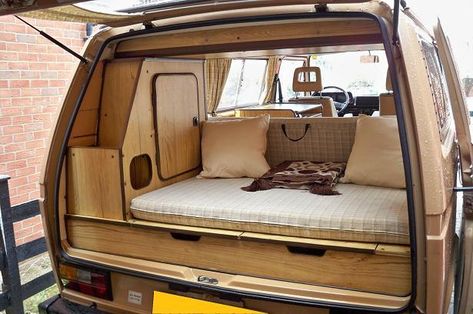 Volkswagen Camper custom interior | Recent Photos The Commons Getty Collection Galleries World Map App ... Combi Vw T2, Vw Kampeerwagens, Kombi Trailer, Vw T3 Camper, Vw T3 Doka, Vw T3 Syncro, T3 Vw, Van Vw, Kombi Motorhome