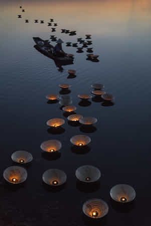 Loy krathong by Sarawut Intarob Loy Krathong Festival, Thailand Festivals, Loy Krathong, Floating Lanterns, Row Boat, Nouvel An, Engagement Activities, Modern Frames, Photographic Prints