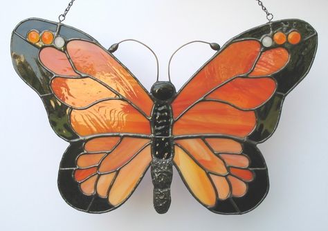 L'art Du Vitrail, Stained Glass Patterns Free, Glass Painting Designs, Stained Glass Birds, Stained Glass Butterfly, Stained Glass Decor, Stained Glass Ornaments, Stained Glass Suncatchers, Stained Glass Flowers