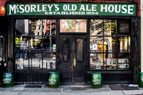 New York City Bars, Subject Of Art, Nyc Bars, Old Bar, Old Pub, Beautiful Bars, Swinging Doors, Dive Bar, New York City Travel