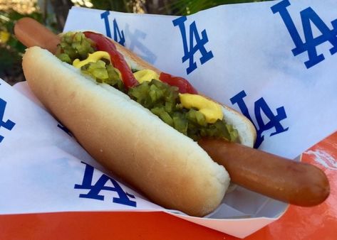 Baseball Game Snacks, Ballpark Food, Dodger Dog, Super Bowl Menu, Dog Football, Regional Food, Game Snacks, Dodgers Baseball, Food History