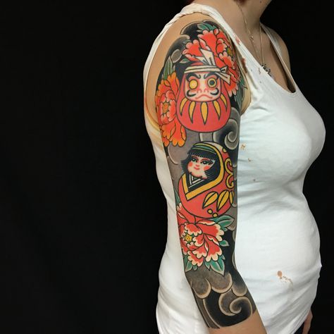 3/4 Sleeve - Daruma / Himme daruma / Peonies - Japanese tattoo by Caio Piñeiro Japanese Daruma Tattoo, Daruma Tattoo, Japanese Tattoo Sleeve, Daruma Doll Tattoo, Japanese Tattoo Women, Claw Tattoo, Zeus Tattoo, Doll Tattoo, Daruma Doll