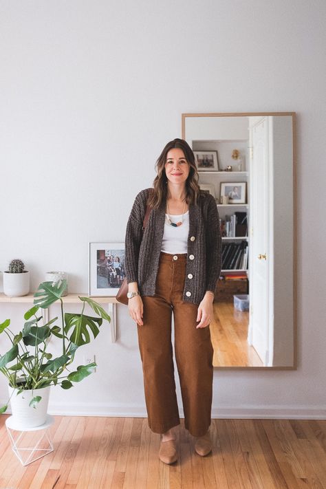 Wearing Lately... 10(!!) Outfits - Seasons + Salt Professor Style, Kamm Pants, Brown Pants Outfit, Good For Me, Midsize Fashion, Closet Goals, Getting Dressed, 2024 Trends, Casual Work Outfits