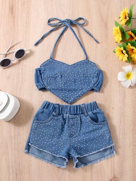 Ripped Jeans Shorts, Denim Halter Top, Denim On Denim Looks, Looks Jeans, Toddler Girl Summer, Ripped Jean Shorts, Toddler Girl Outfit, Seluar Pendek, Summer Outfits Kids