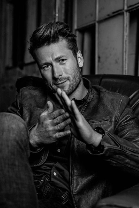 Glenn Powell, New Personality, Nothing To See Here, Glen Powell, Miles Teller, Hottest Guy Ever, Cute Actors, Man Crush, Good Looking Men