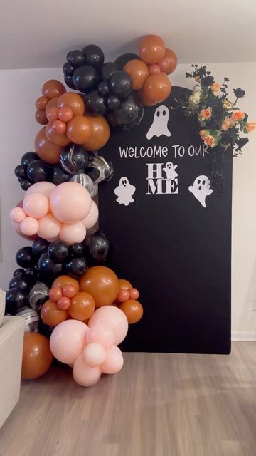 Haunted Housewarming Party, House Warming Balloon Decor, Spooky Housewarming Party, Halloween Themed Housewarming Party, Haunted House Warming Party, Halloween House Warming Party Ideas, Halloween House Warming Party Decor, Fall Housewarming Party Ideas, Witches Brunch