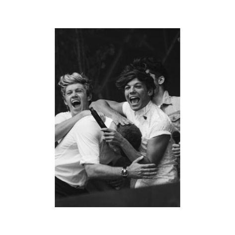 stay fresh We Heart It ❤ liked on Polyvore featuring pictures, one direction, photos, 1d and heart home decor One Direction Laughing, 1d Imagines, One Direction Imagines, 1d And 5sos, I Love One Direction, 1 Direction, Low Quality, Liam Payne, Niall Horan