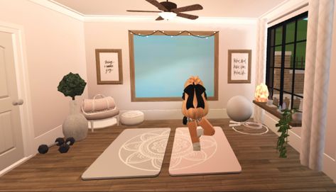 Bloxburg Gymnastics Room, Bloxburg Yoga Room Ideas, Bloxburg Meditation Room, Bloxburg Fitness Room, Yoga Bloxburg Codes, Spa In Bloxburg, Workout Room Bloxburg, Bloxburg Workout Room Ideas, Secret Room Bloxburg