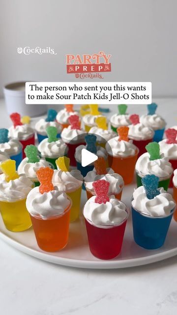 Cocktails (21+ to follow) on Instagram: "Turn your favorite candy into a delicious boozy treat ✨ These Sour Patch Kids Jell-O Shots are perfect for your next party.  Ingredients: -2.5 cups boiling water, divided -Half of a 3.4 oz box of each Jell-O mix: berry blue, lemon, lime, strawberry, and orange. -2.5 cups vodka, divided -Sour Patch Kids for cups & garnish -whipped cream for garnish  #sourpatchkidsjelloshots #sourpatchkids #jelloshots #vodka #partyideas #jello #boozy" Mix Berry, Jell O Shots, Pudding Shots, Gummy Worms, Shot Recipes, Jell O, Sour Patch Kids, Sour Patch, Jello Shots