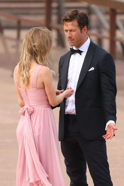 Sydney Sweeney Pink Dress, Cultural Appreciation, Couple Clothes, Comfort Movies, Prom Dress Inspo, Glen Powell, Cultural Appropriation, Sydney Sweeney, Chuck Berry