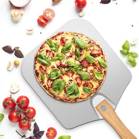 Baking Pizza, Pizza Paddle, Cake Lifter, Best Homemade Pizza, Homemade Bread Easy, Great Pizza, Pizza Peel, Kitchen Size, Cooking Supplies