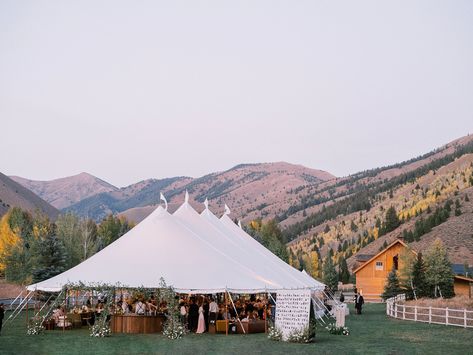 The Beauty of Sun Valley, Idaho, Was on Full Display at This Romantic Tented Wedding White Tent Wedding, Sun Valley Wedding, Sun Valley Idaho, Tented Wedding, Idaho Wedding, Sailing Outfit, Sun Valley, Valley Wedding, Tent Wedding