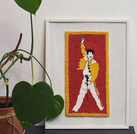 @punchneedlelove on Instagram: “Incredible Freddie Mercury by @ks_needle_ks 👑 Punch Needle Art 👑 . . . . . . #punchneedle #punchneedlelove #embroidery…” Punch Needle Art, Bob Weave, Save The Queen, Needle Art, Freddie Mercury, Punch Needle, The Queen, Weaving, The Incredibles