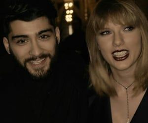 239 images about 1989. on We Heart It | See more about Taylor Swift, 1989 and taylor Zayn Taylor, Zayn And Taylor Swift, Zayn Malik Images, Funny Face Gif, Selena And Taylor, Zayn Malik Photos, Harry Styles Cute, Celebrity Look Alike, Taylor Swift Wallpaper