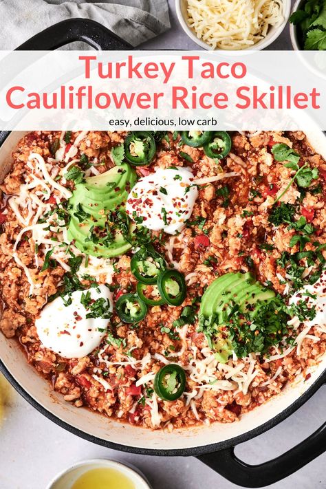 This Turkey Taco and Cauliflower Rice skillet is an easy 20-minute dinner that is bursting with flavor, naturally low carbs and high in protein, and great for meal prep.  #dinner #lunch #freezerfriendly #kidfriendly #makeahead #quickandeasy Cauliflower Rice Skillet, Meal Prep Dinner, Cabbage Recipes Healthy, Turkey Taco, Delicious Meal Prep, Slender Kitchen, Rice Skillet, Turkey Tacos, 20 Minute Recipes