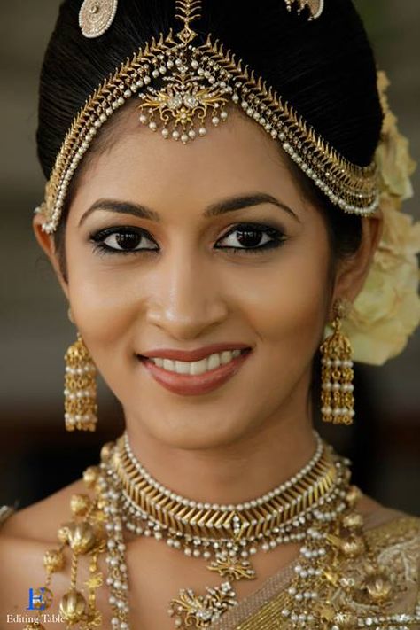 Sri lankan bride