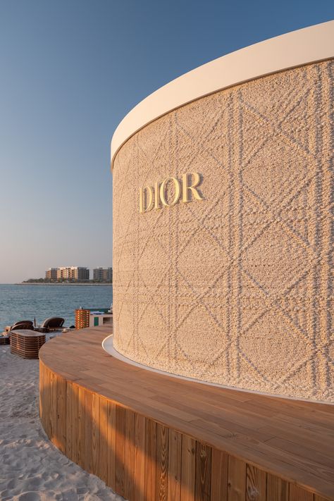 Dior Wallpaper, Dior Store, Dior Aesthetic, Dior Girl, Luxury Aesthetic, Beige Aesthetic, Miss Dior, Wasp, Pop Up Store