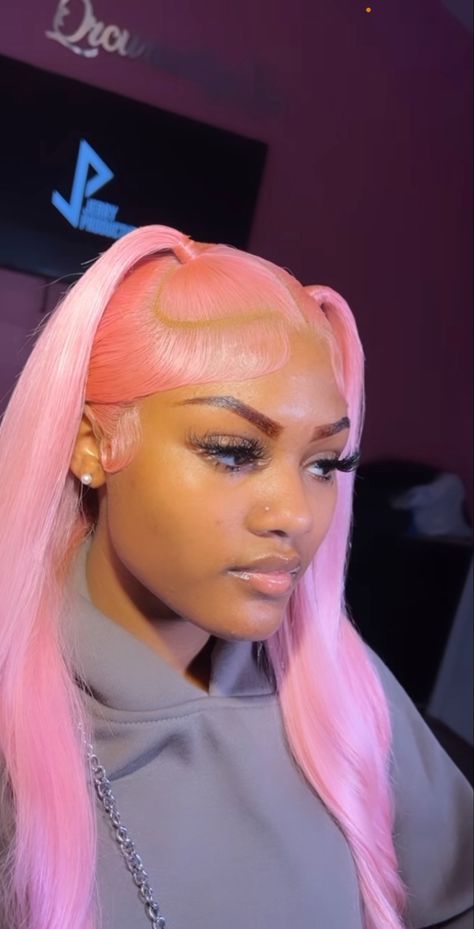 Light Pink Frontal Wig, Pink Wigs For Black Women, Frontal Ideas, Nicki Concert, Frontal Styles, Colored Hairstyles, Pink Wigs, Light Pink Hair, Color Wigs