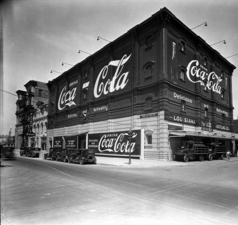 Louisiana Coca Cola Bottling Company Coca Cola Factory, Coke Products, Coca Cola Company, Coca Cola Cake, Cola Cake, Always Coca Cola, Vintage Soda, Coca Cola Ad, Coca Cola Bottles